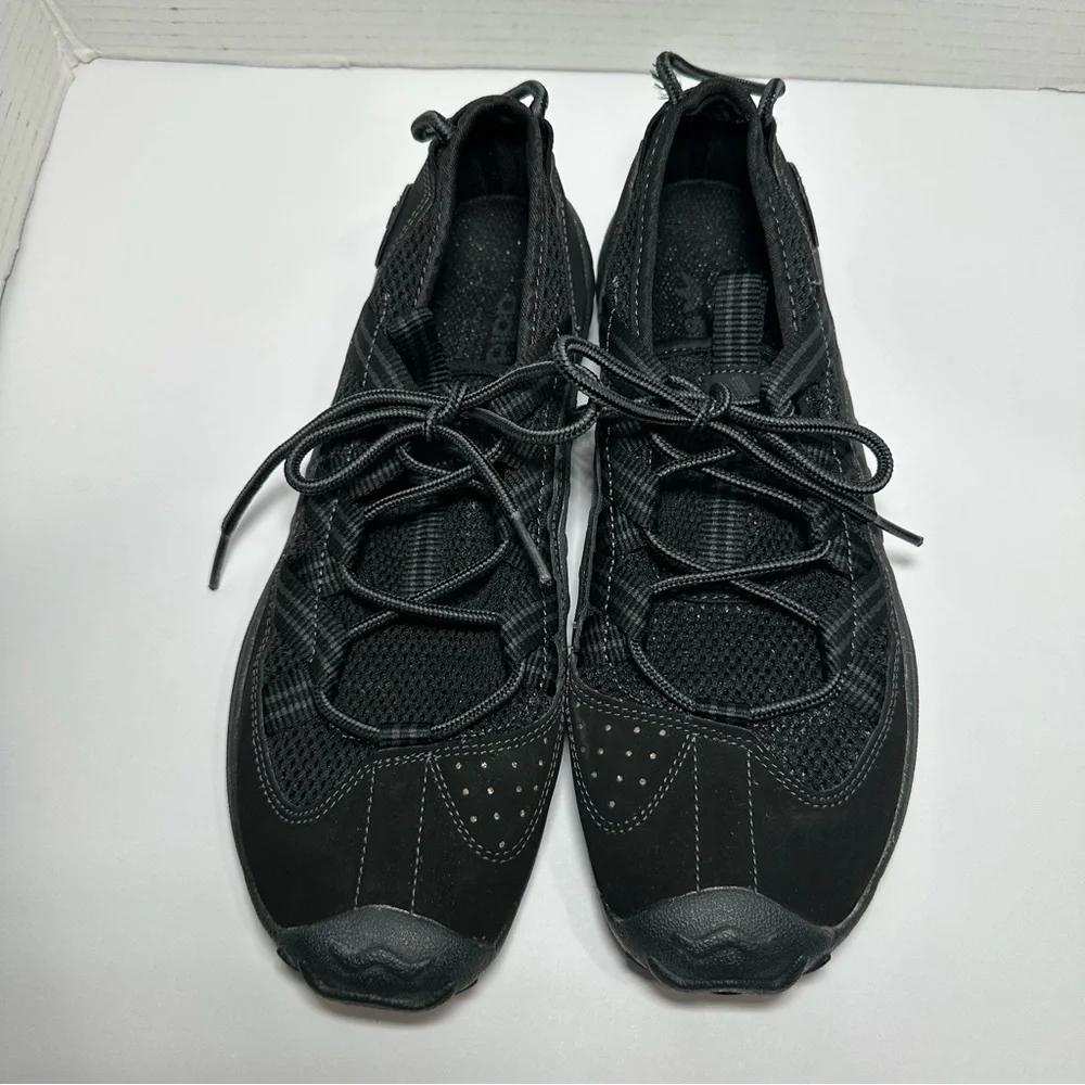 Adidas Equipment Men’s Black Athletic Water Moccasin Shoes- Size 8.5